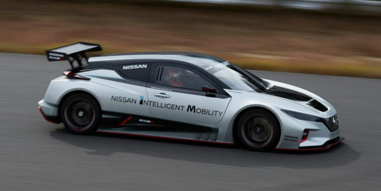 LEAF-NISMO RC ELECTRIC RACE CAR